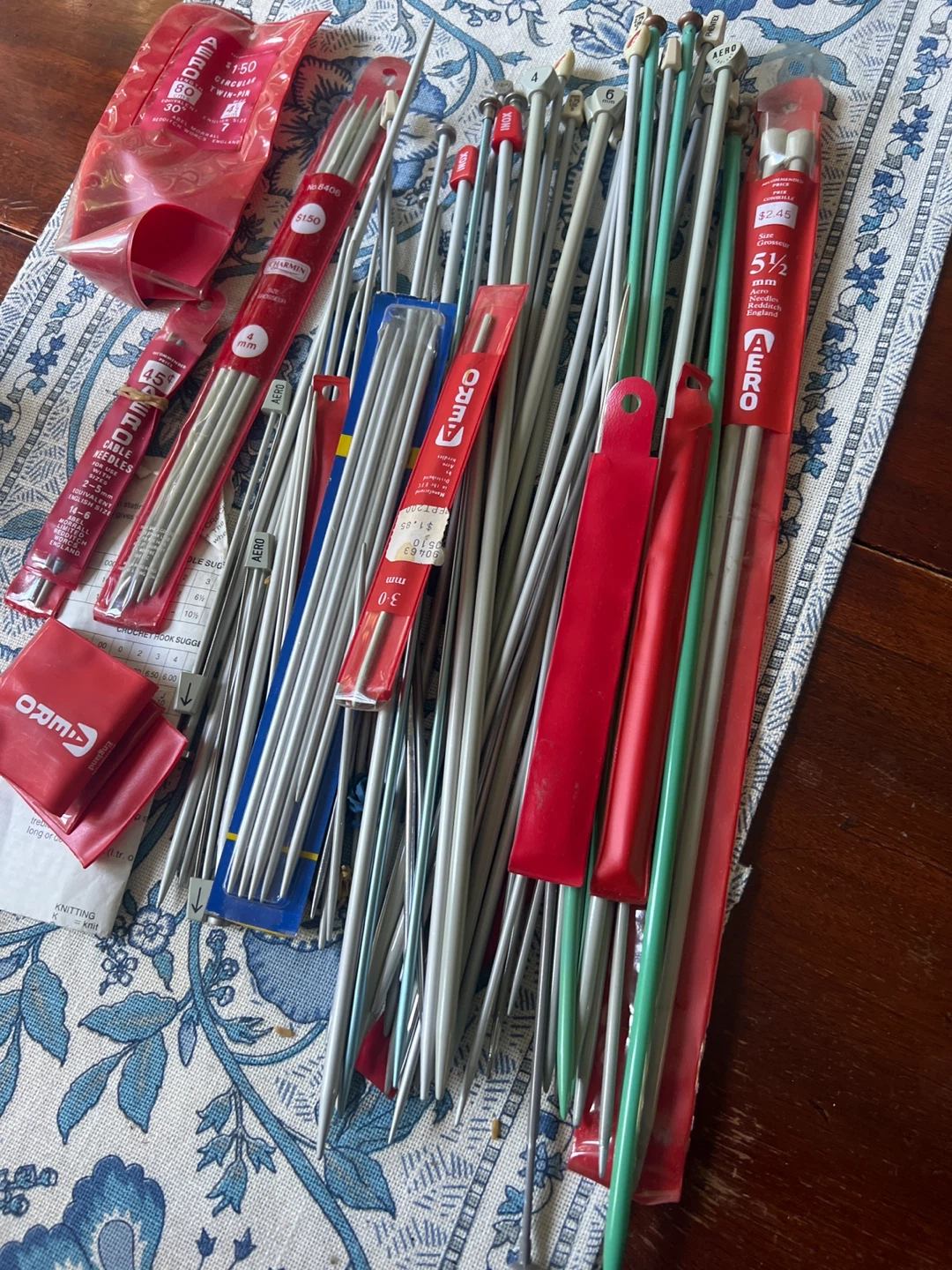 Assorted Knitting Needles - Aero & Unbranded