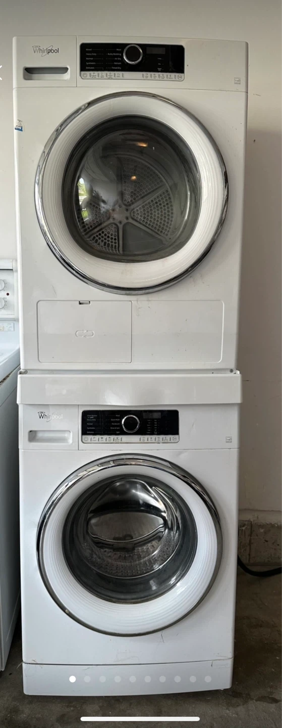 Whirlpool Washer and Dryer Stackable Set