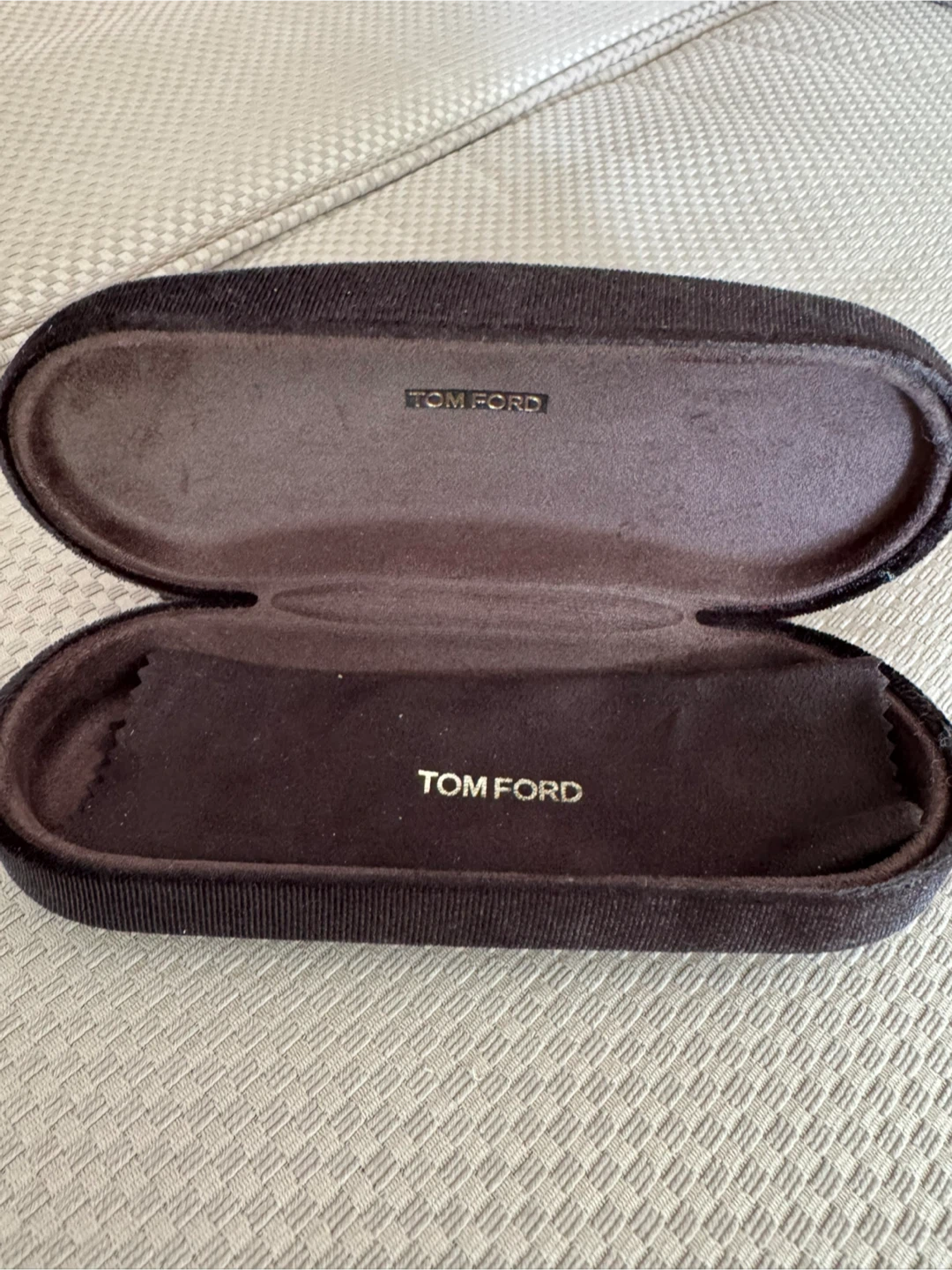 TOM FORD Sun glasses or Eye glass case