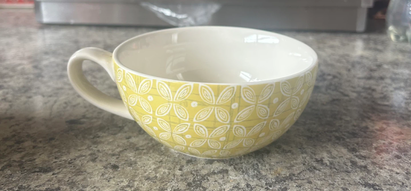 Yellow Tea Cup and Teapot Set with Hot Air Balloon Design - photo 2
