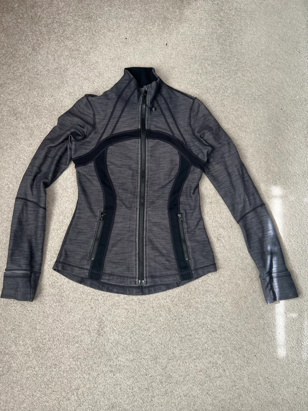 Lululemon Grey Zip-Up Jacket Size 6