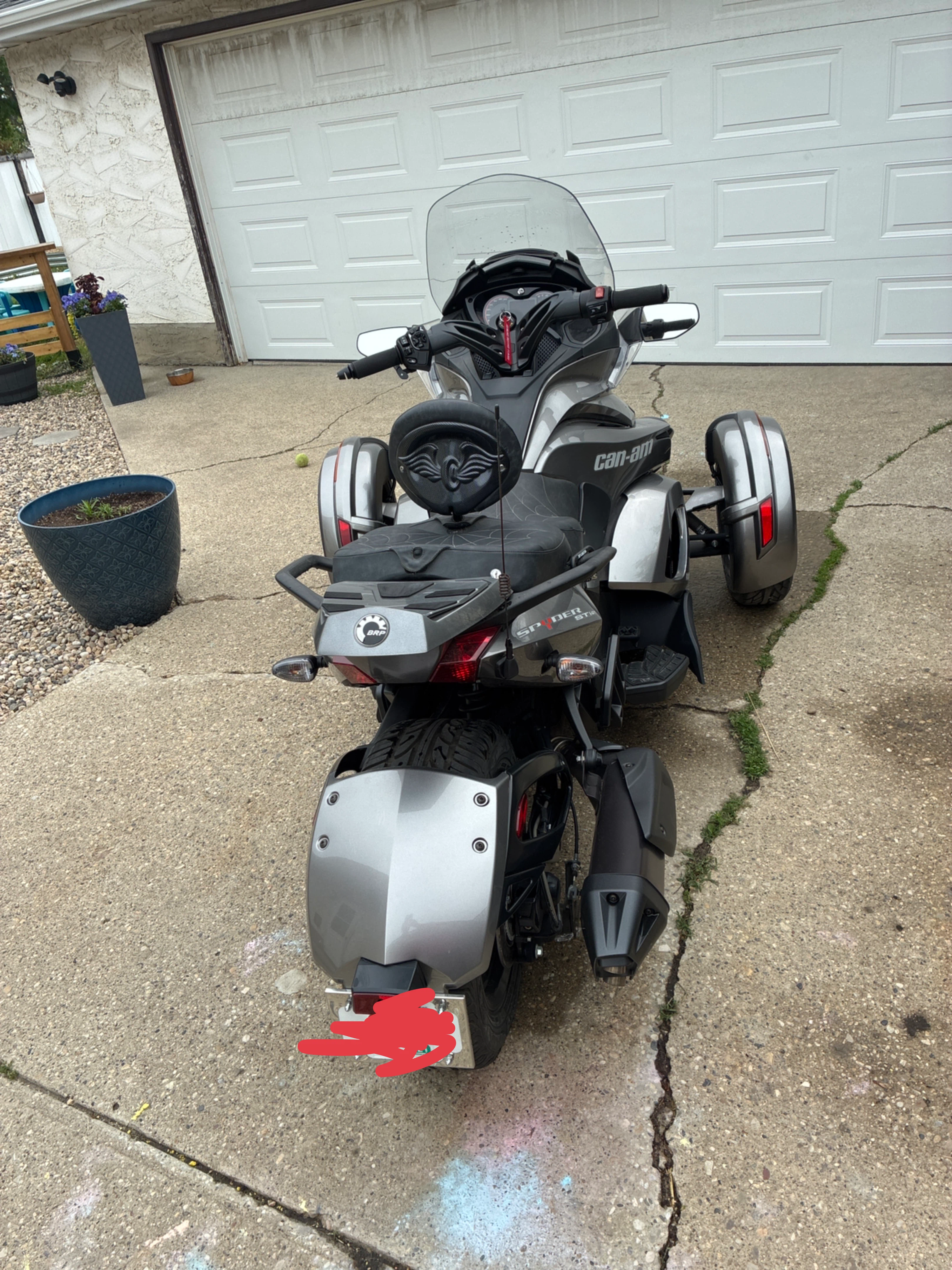 Can-Am Spyder STS - 2013 - photo 3