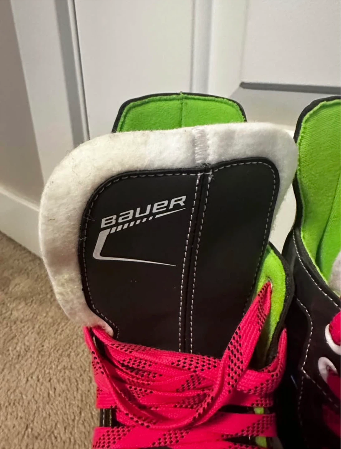 Bauer size 5 Hockey Skates - photo 3