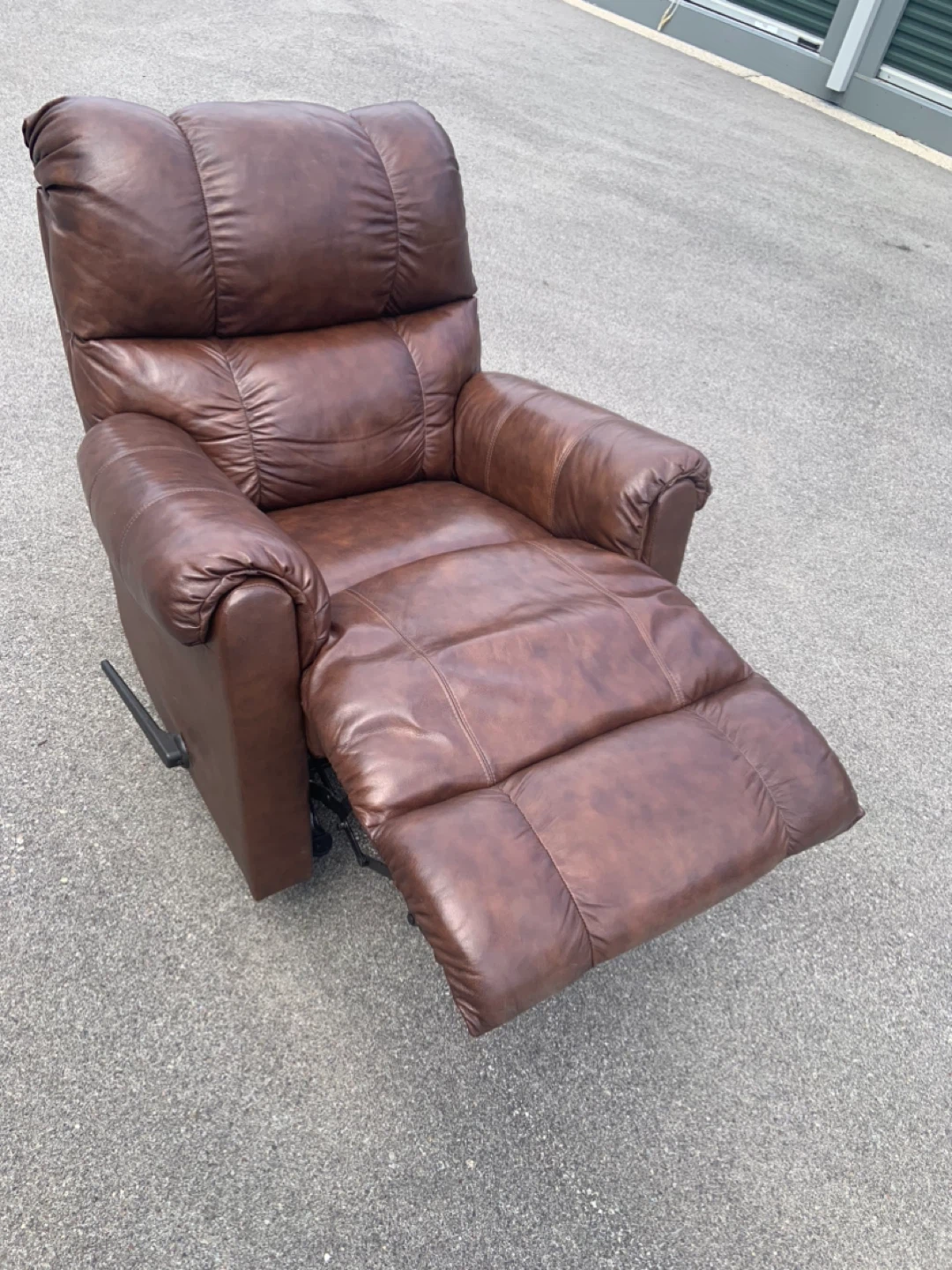 Brown Leather Recliner Chair - photo 2