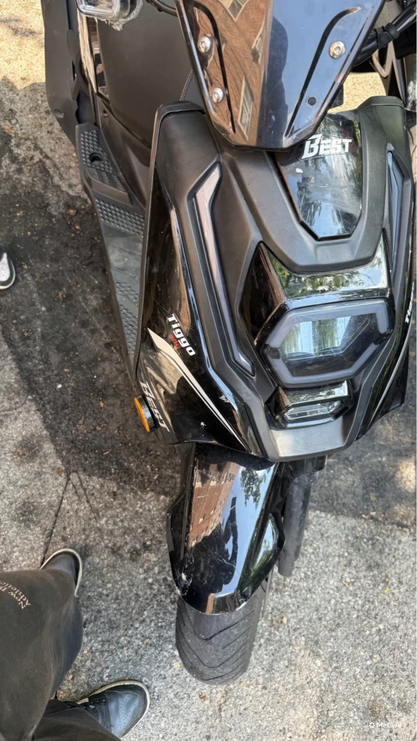Black Best Tiggo 200 Scooter