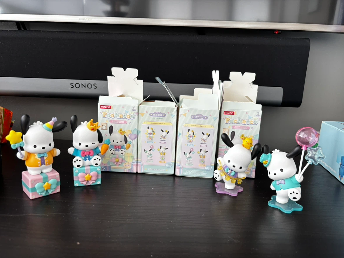 4 Minso Sanrio Blind Box Pochacco Party Figures Complete Set NEW