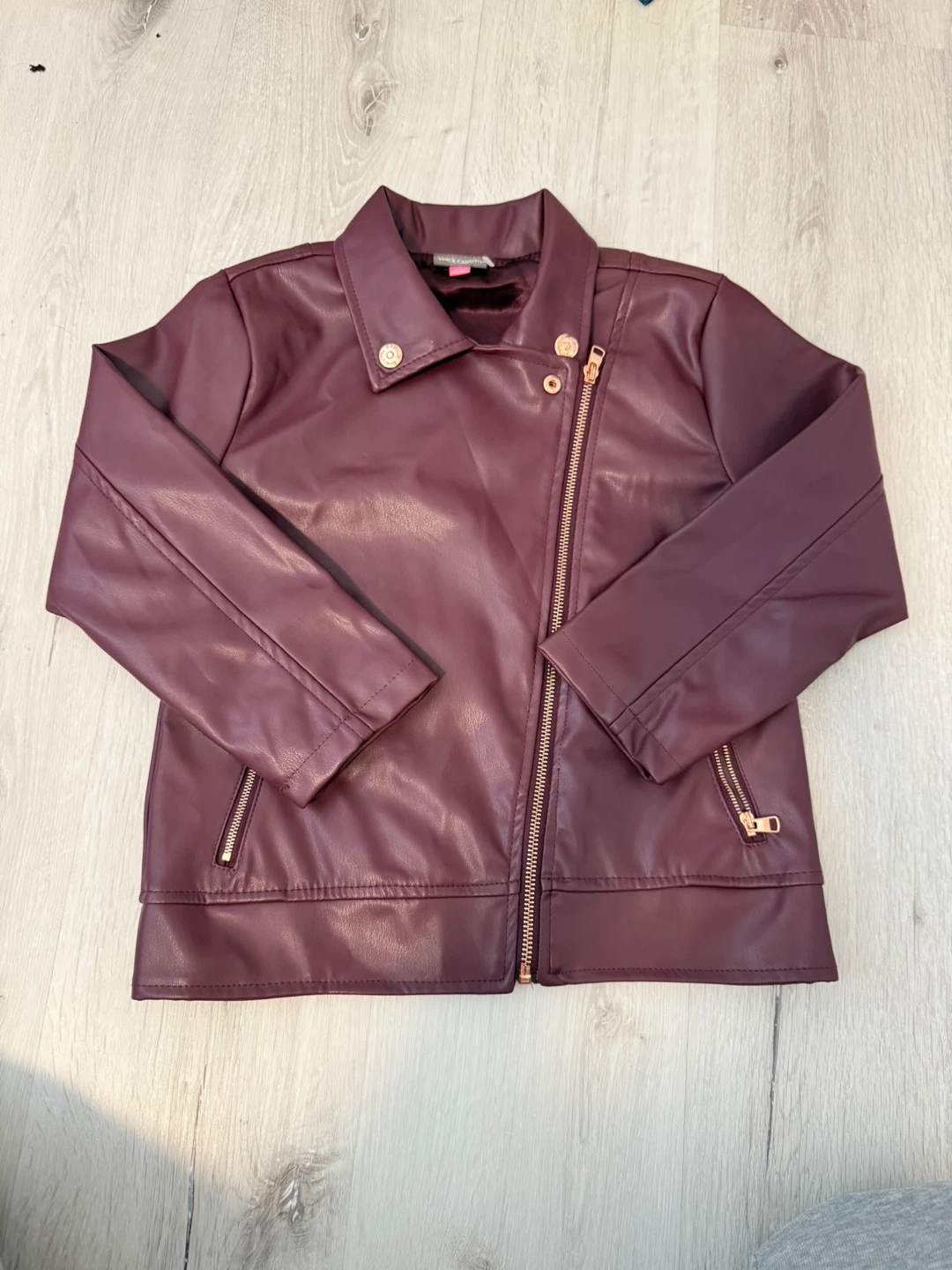 Vince Camuto Burgundy Faux Leather Moto Jacket Size 7 - photo 2