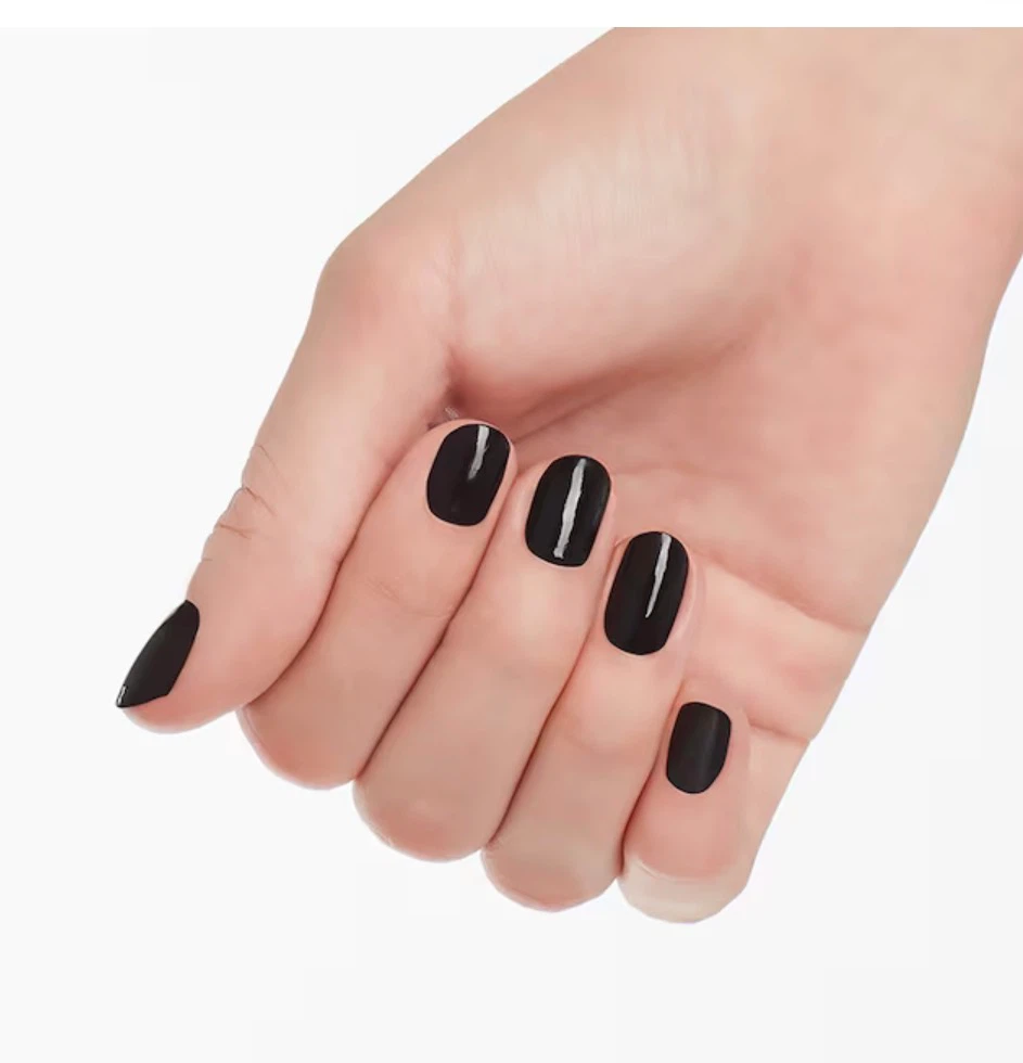OPI Nail Lacquer - Complimentary Wine & Lincoln Park After Dark - photo 3