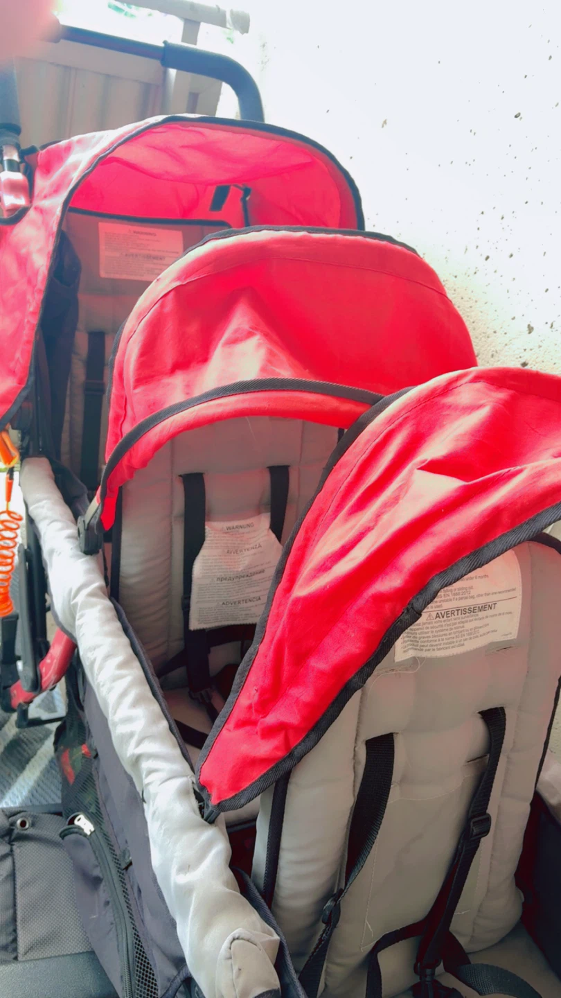 Brand new 3 seater stroller - photo 3