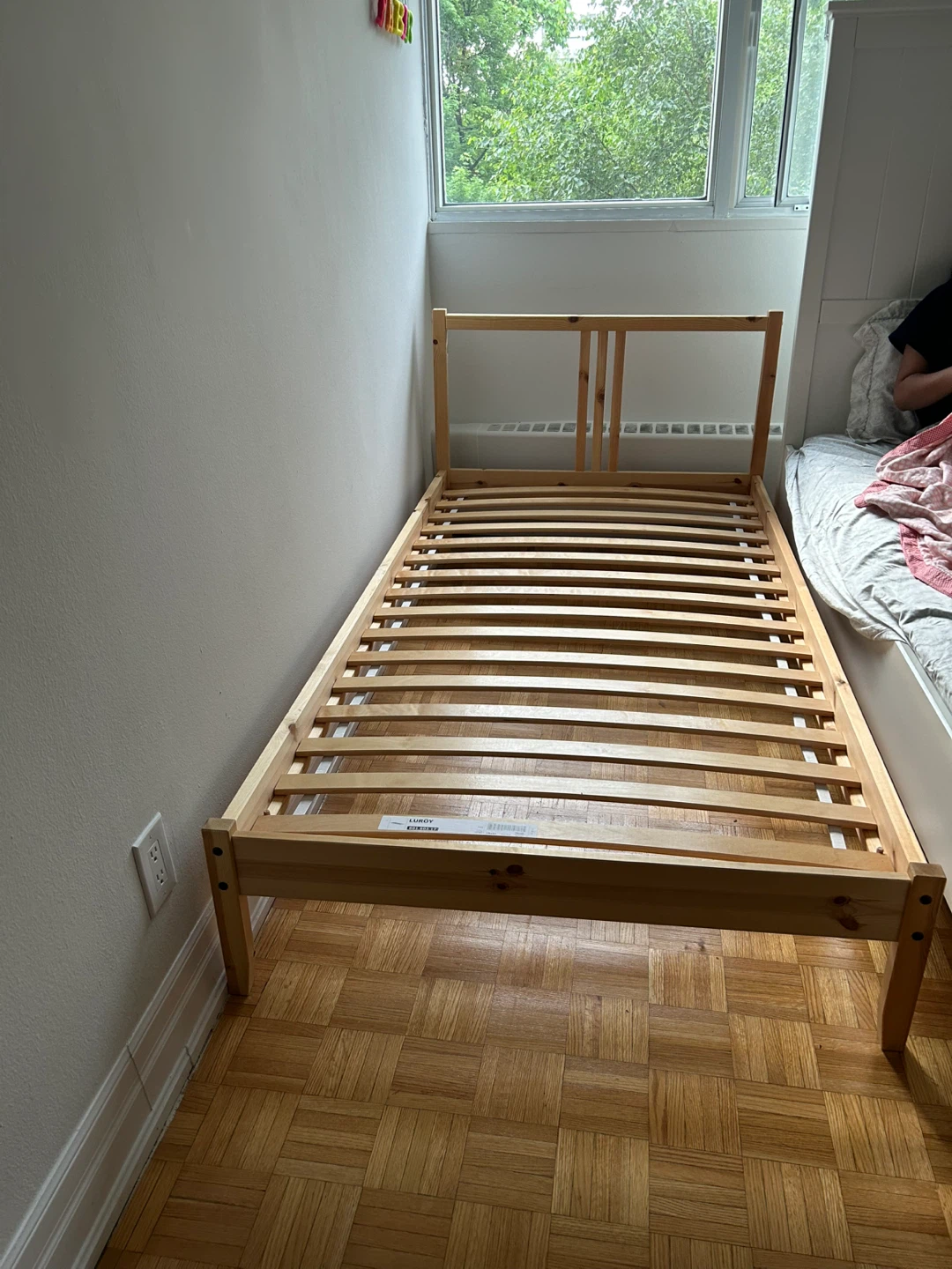 Ikea twin bed - photo 3