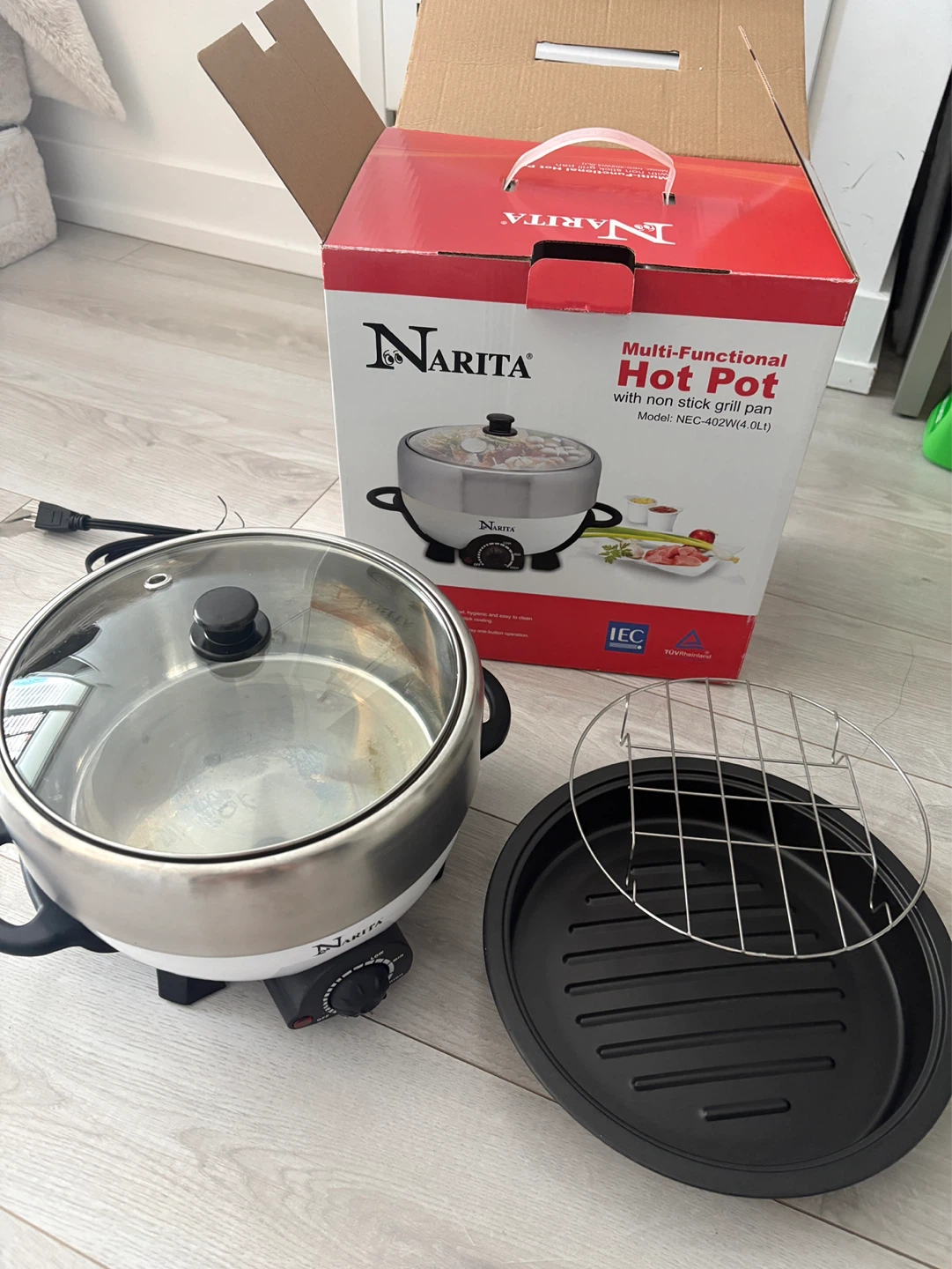 Narita Multi-Functional Hot Pot with Non-Stick Grill Pan
