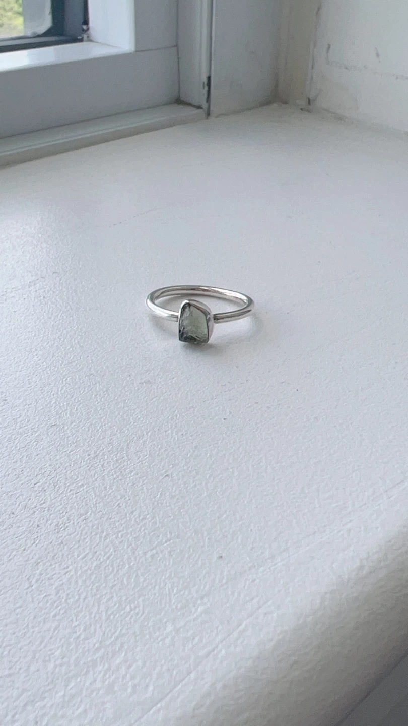 Moldavite Stone Sterling Silver Ring US 7 - photo 2