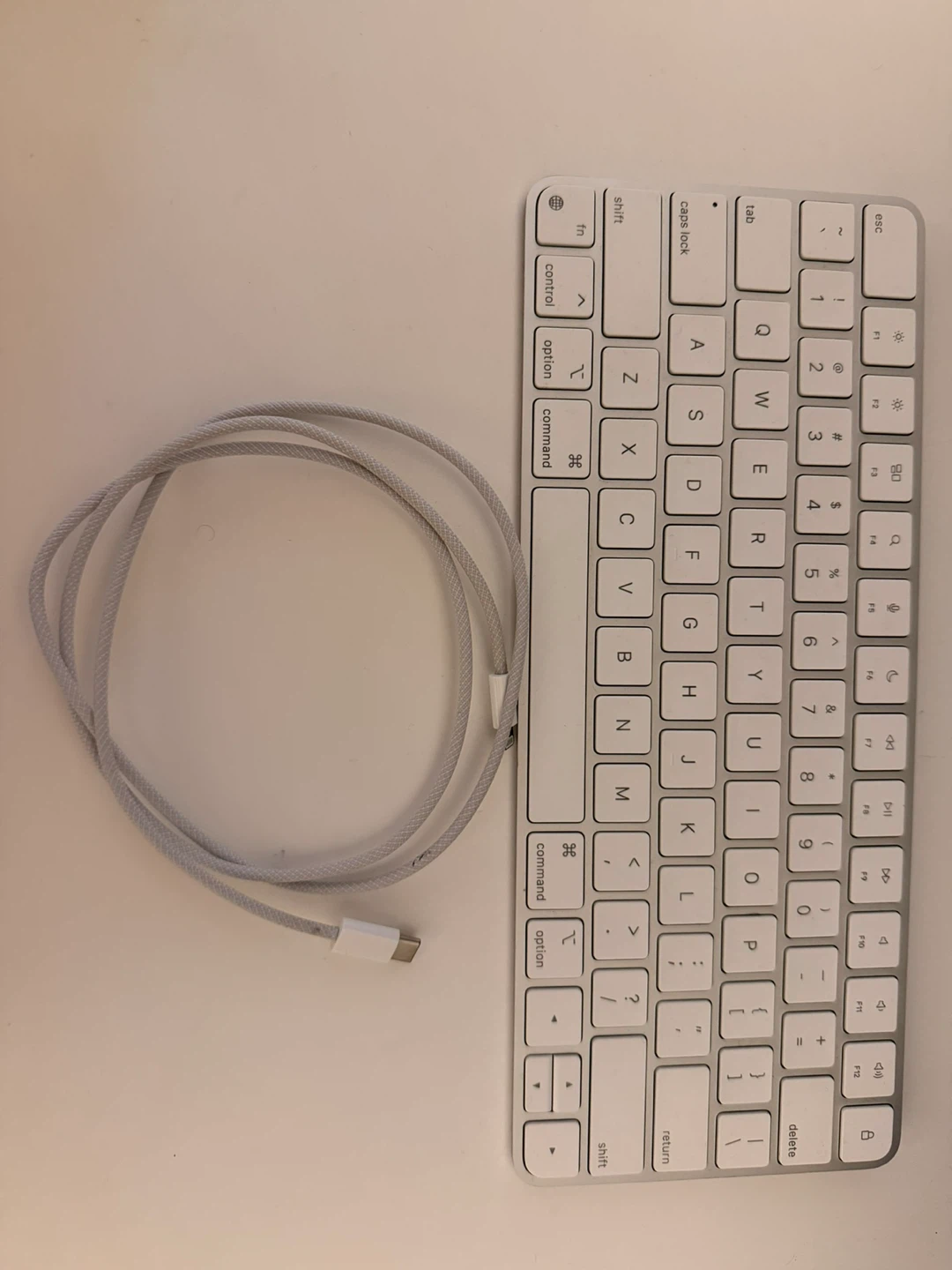 Apple Magic Keyboard - photo 2