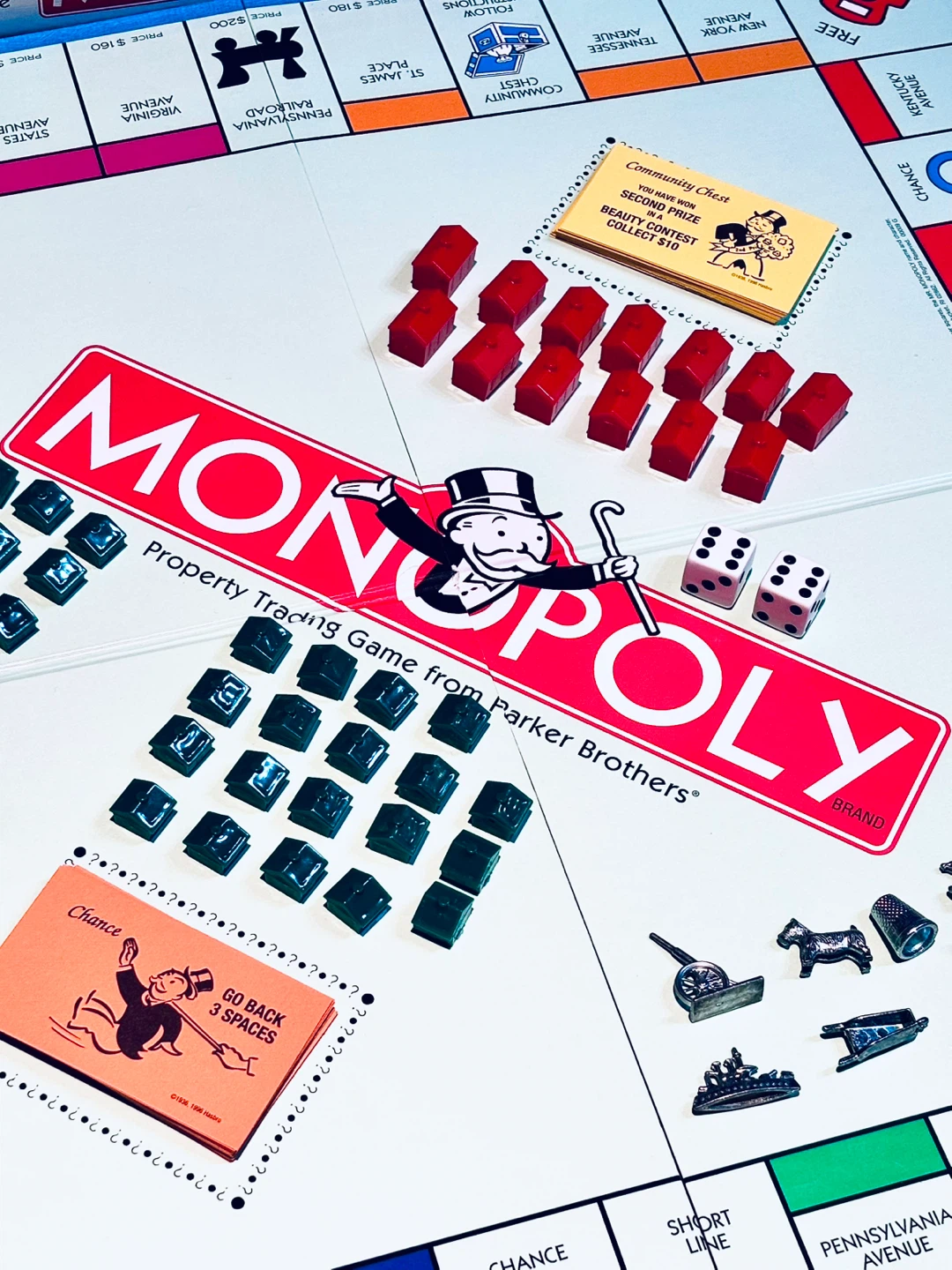 NEW Monopoly Property Trading Board Game - photo 5