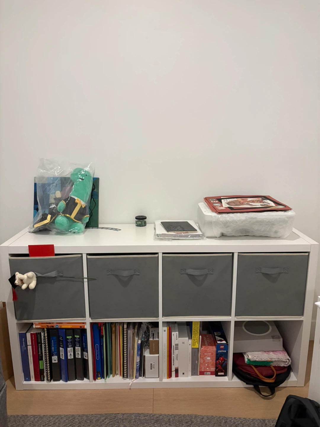 IKEA KALLAX 8-Cube Storage Unit (White) - photo 2