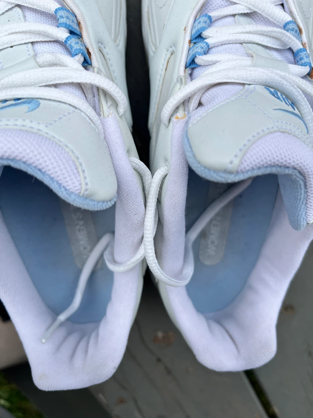 Nike Air Women's White Running Shoes Size 7.5 - photo 3