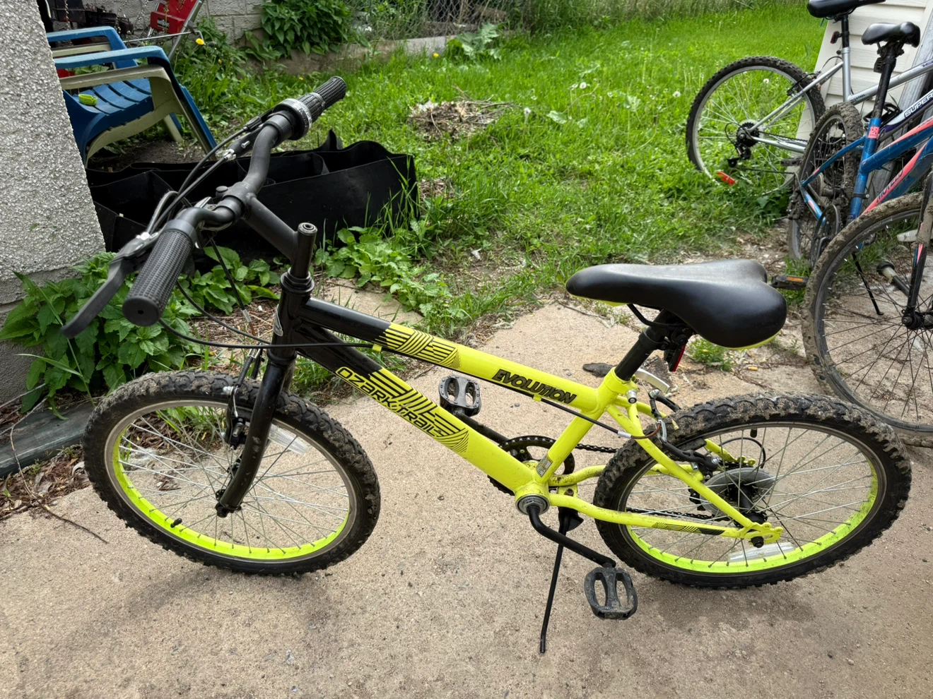 Ozark Trail Evolution Kids Bicycle