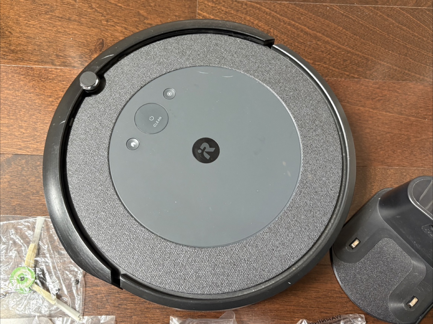iRobot Roomba i4 - photo 3