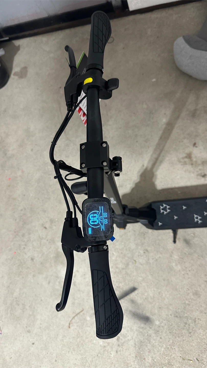 Brand new Go One Electric Scooter - photo 4