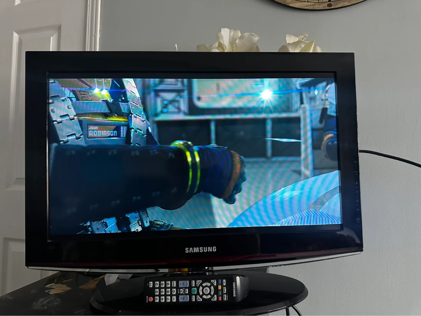 Samsung 26" Flat Screen TV - photo 2