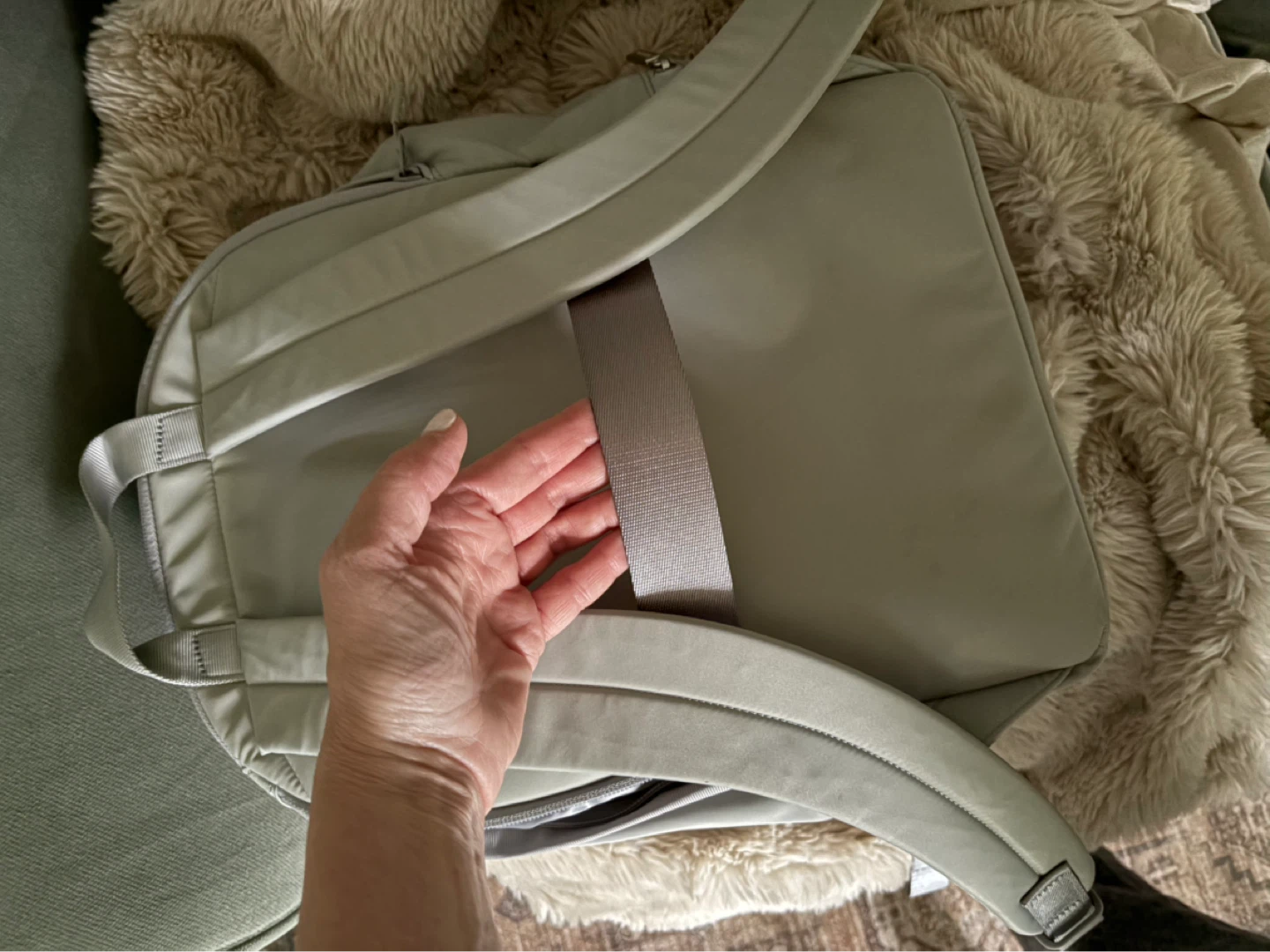 Lululemon Backpack - light Grey - photo 4