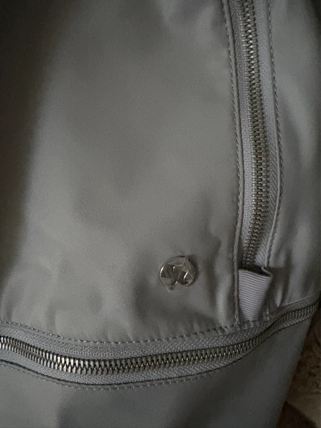 Lululemon Backpack - light Grey