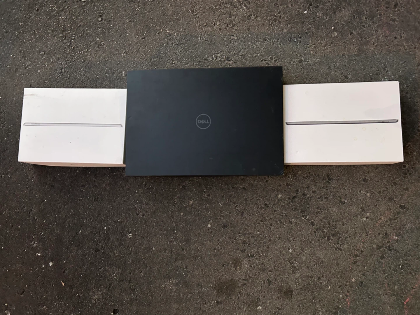 Apple MacBook Air & 2 iPads Empty Boxes - photo 2