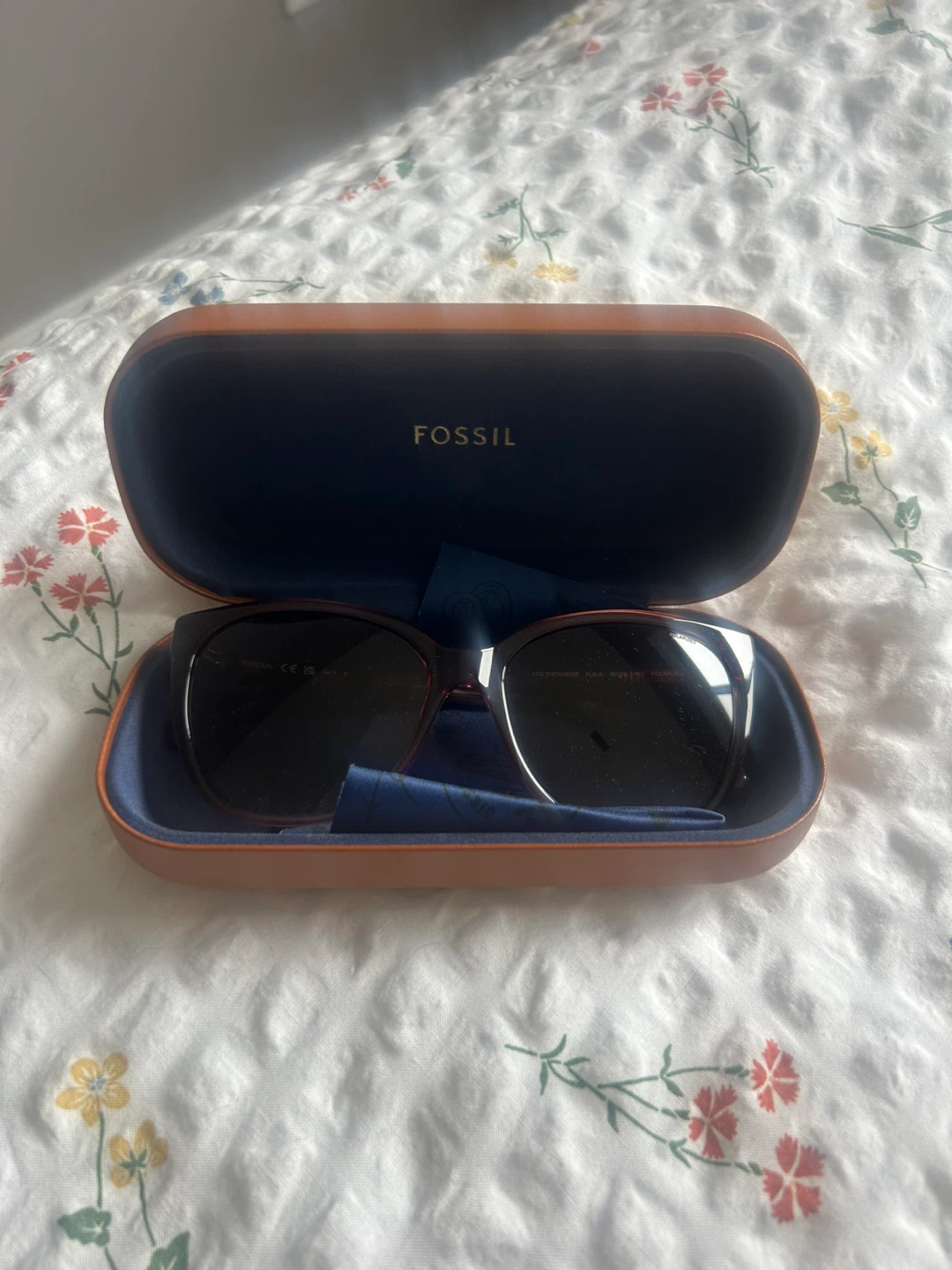 Fossil Sunglasses with Case