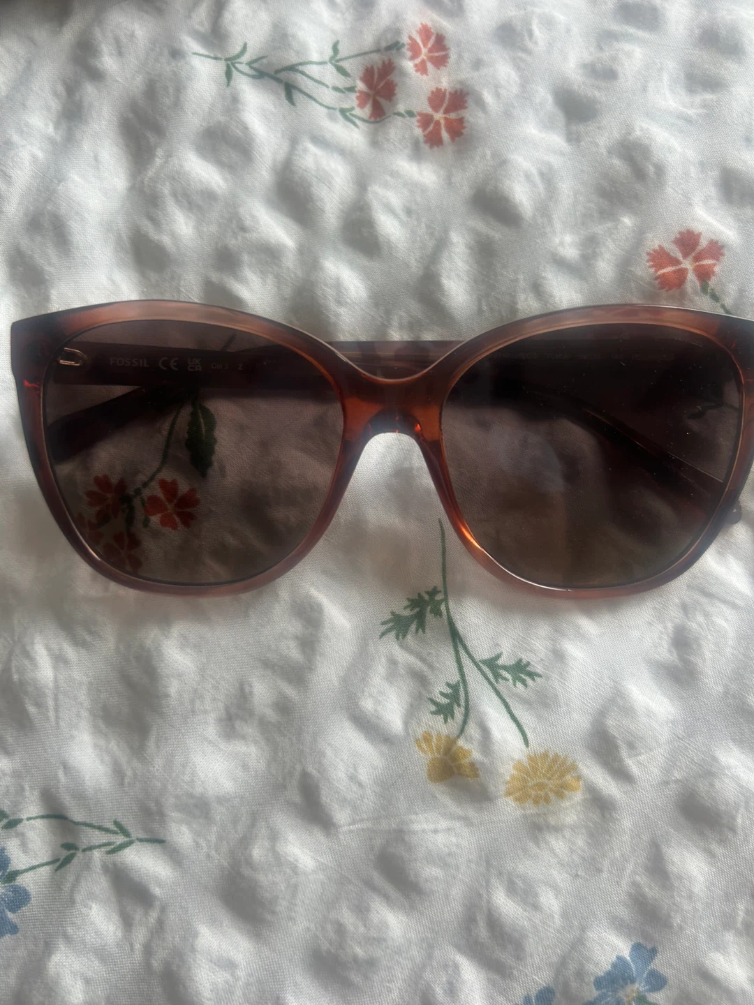 Fossil Sunglasses with Case - photo 2