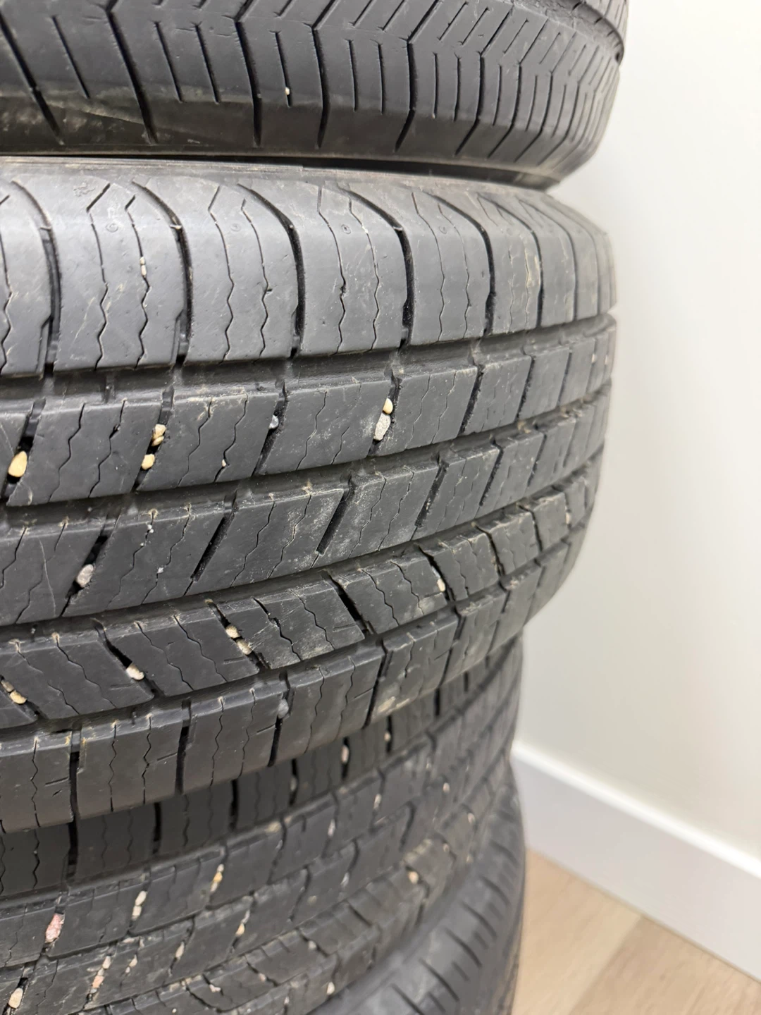 205/65R15 Michelin All Season Tires - photo 2