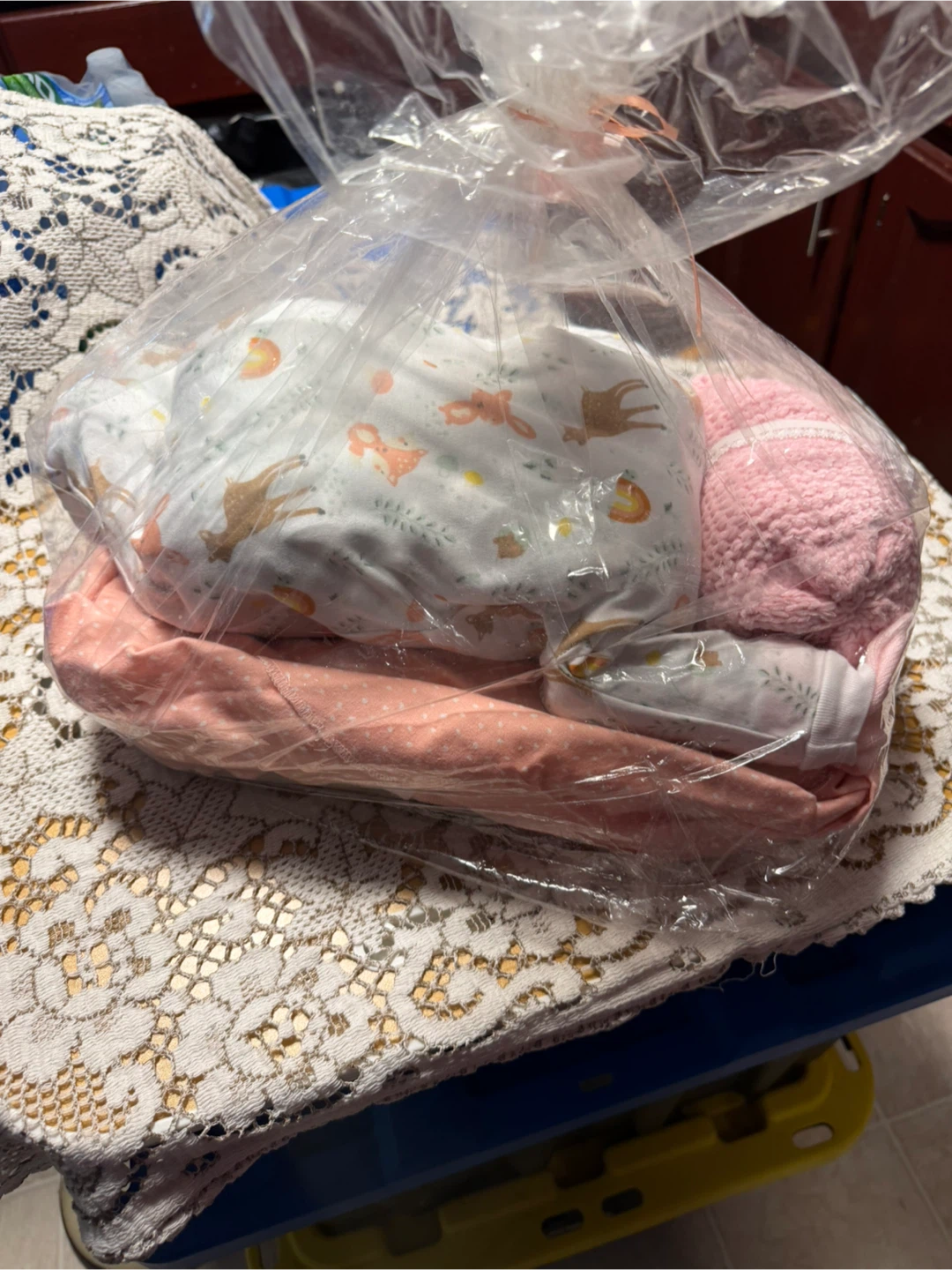 Baby diaper cakes and all the materials to make them - photo 3
