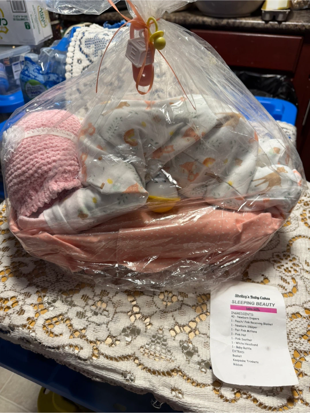 Baby diaper cakes and all the materials to make them - photo 5