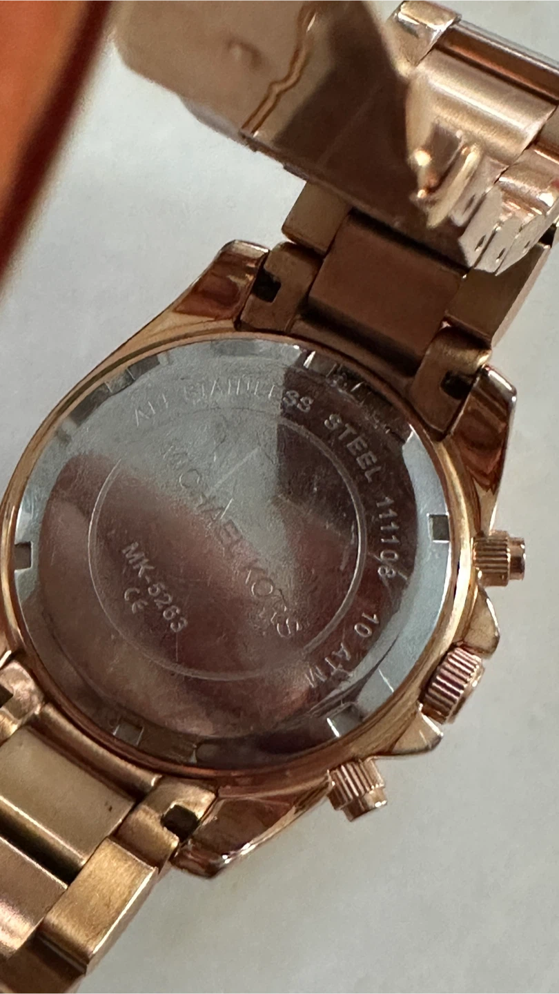 Michael Kors Gold Tone watch model number 5263 - photo 5