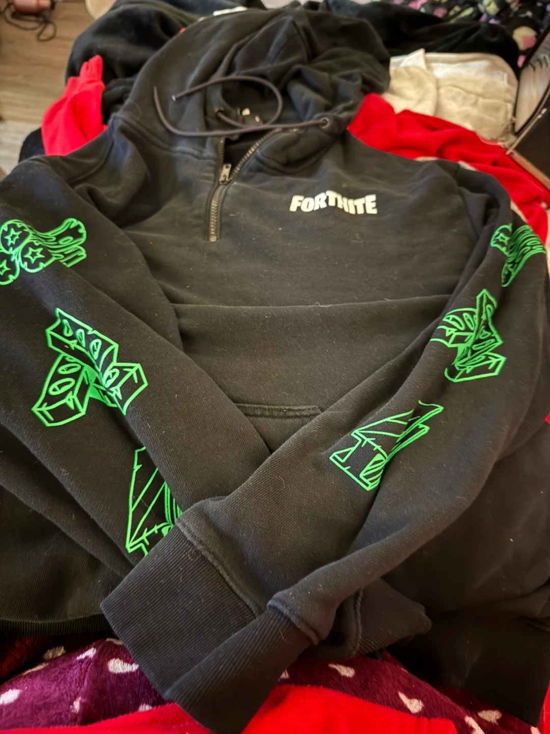H&M Fortnite Relaxed Fit Hoodie - photo 2