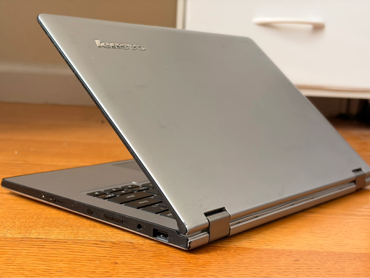 Lenovo Yoga 2 11 Laptop — i5 / SSD / Flip / Touchscreen - photo 5