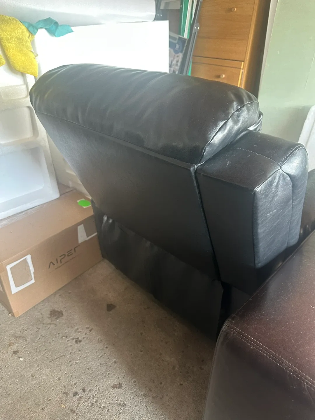 Black Leather Recliner - photo 3