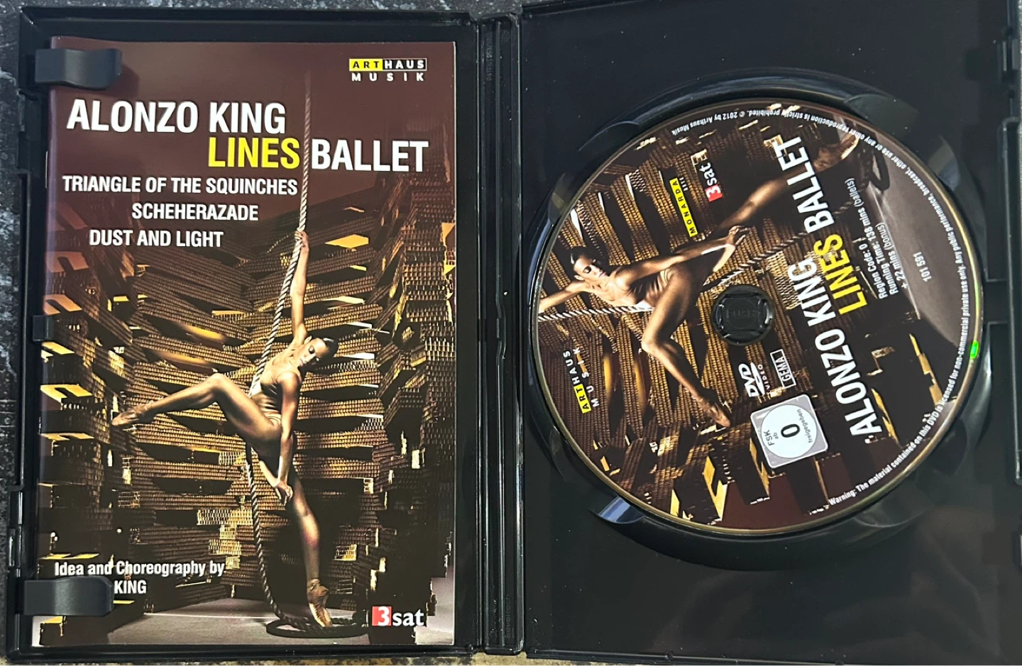 Alonzo King LINES Ballet: Triangle of the Squinches DVD - photo 3
