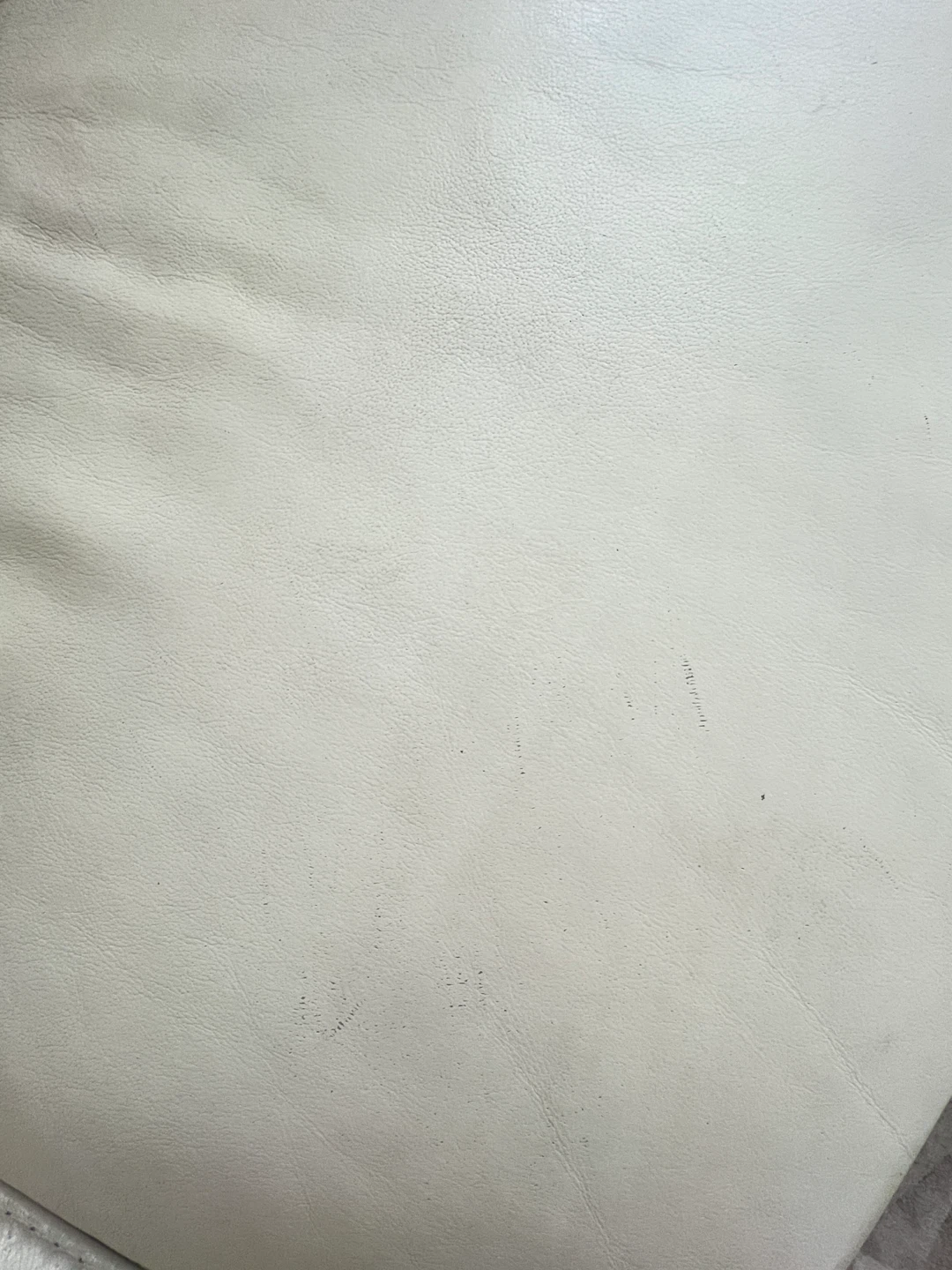 Cream Leather Sofa (3 seats and lover seats) - photo 3