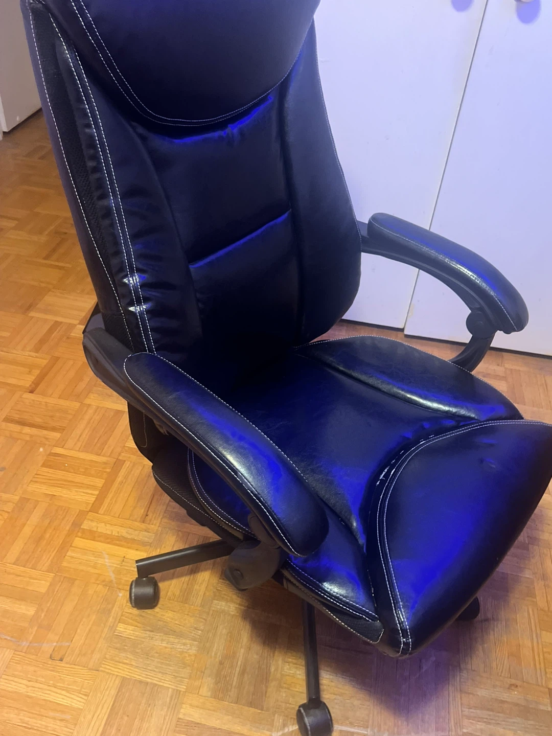 Black Faux Leather Office Chair - photo 2