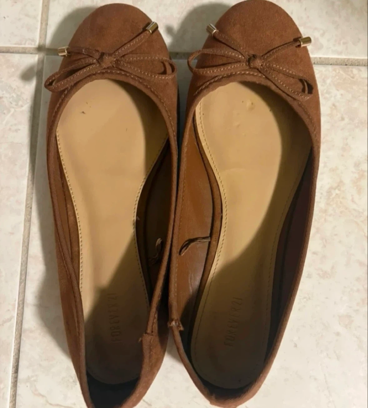 Forever 21 Flats (Size 6) (Barely worn, like new) (FREE)