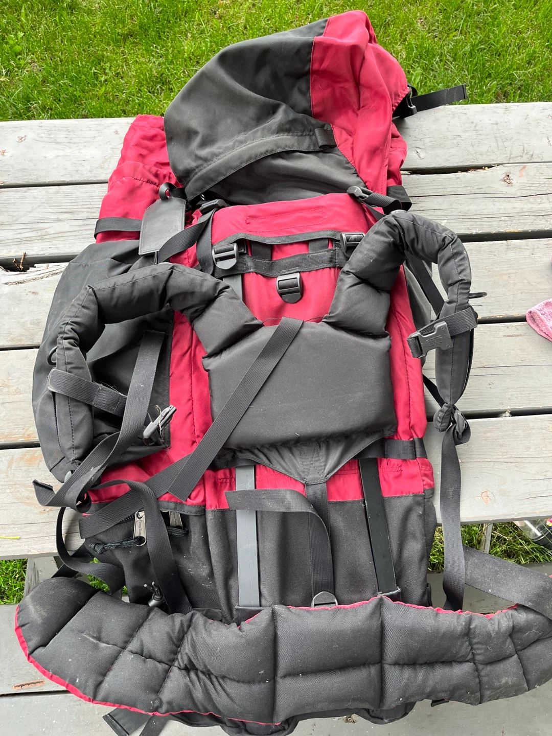 Camp Trails Backpack - Red and Black - photo 5