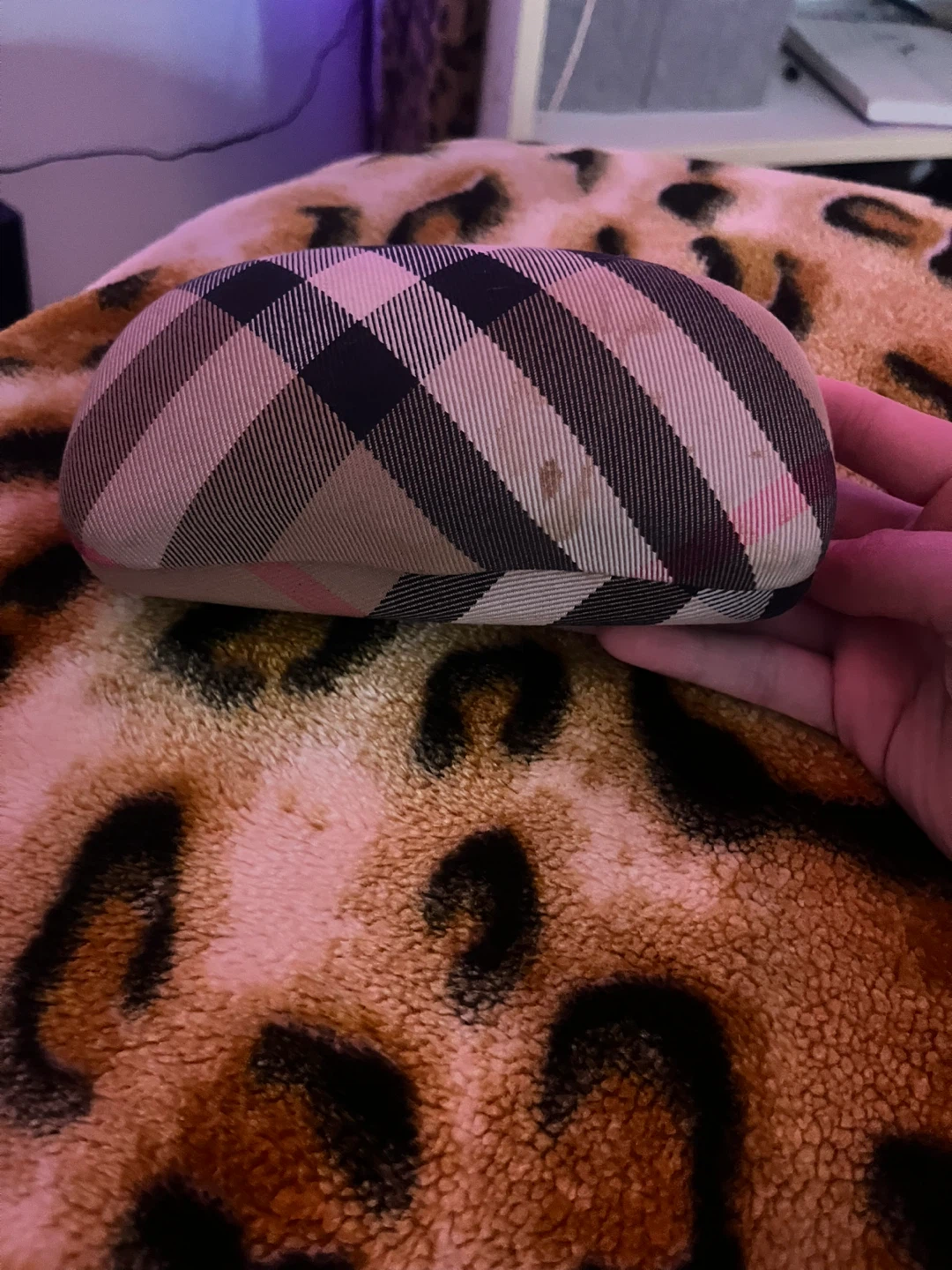 Versace & Burberry Sunglasses with Case - photo 2