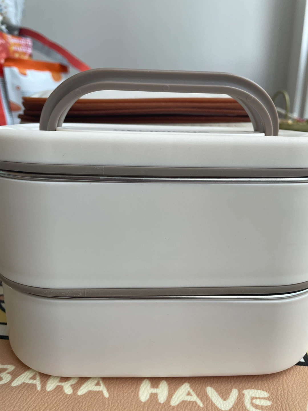 2-Tier Stackable Lunch Box with Insulated Bag - photo 2