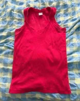 8 tank tops (New) (Medium/Large) (All for FREE) - photo 3
