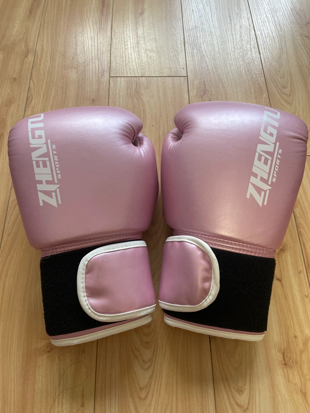 Sports Pink Boxing Gloves