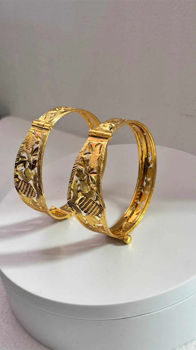 Gold Tone Ornate Bangle Bracelets - Set of 2 - photo 2