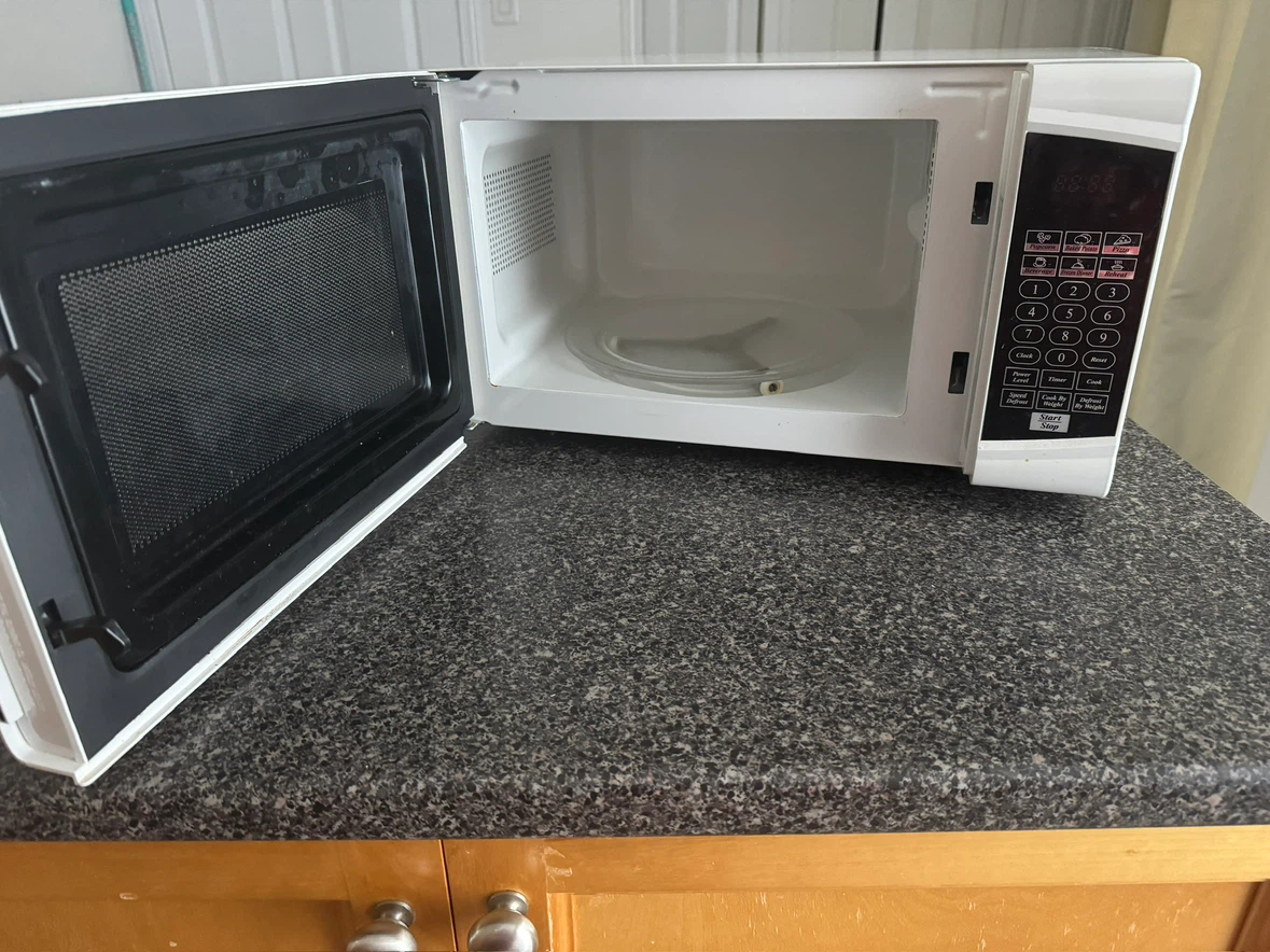 Danby Microwave - photo 3