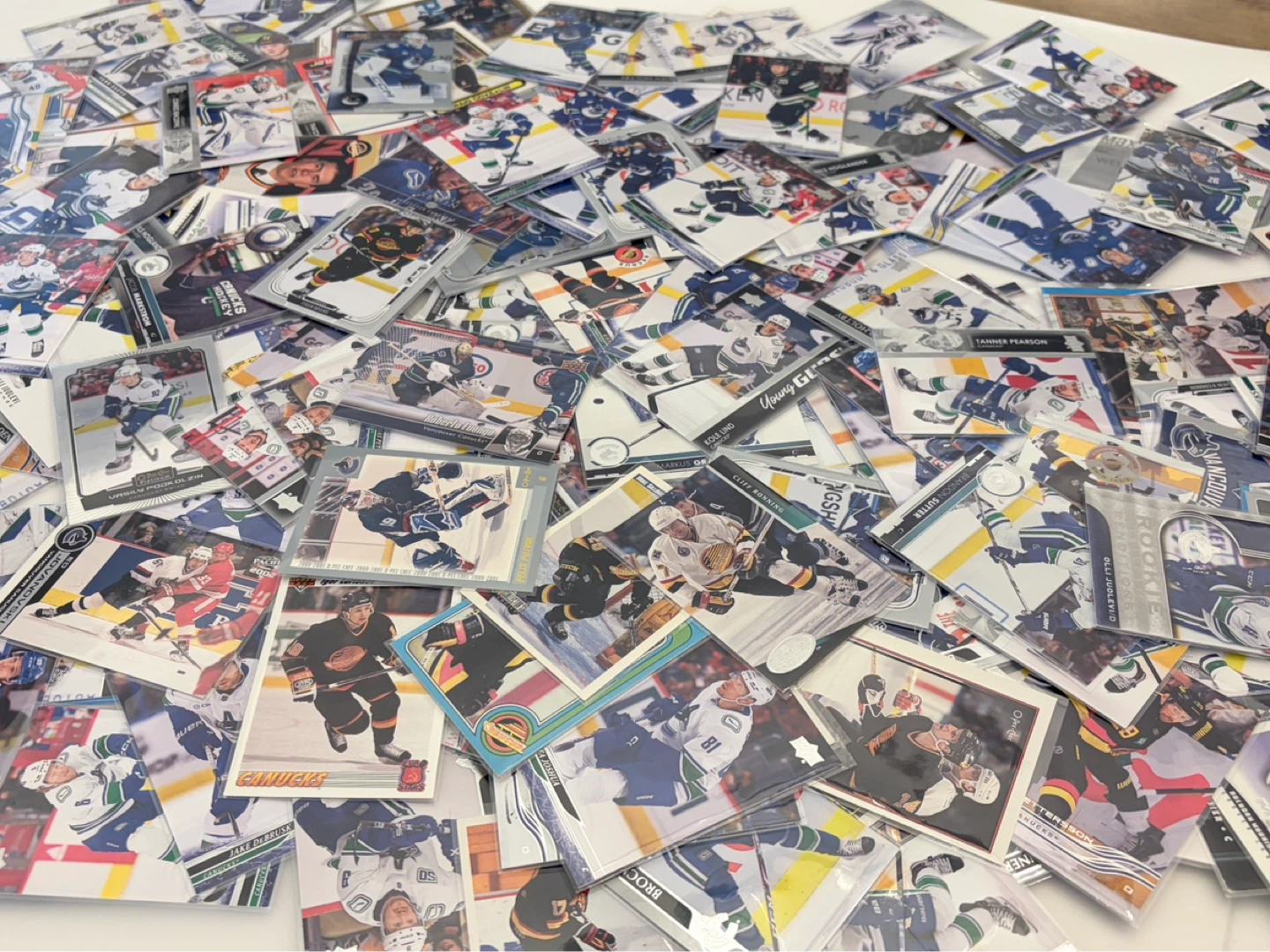 Collection Over 200 Vancouver Canucks Hockey Cards