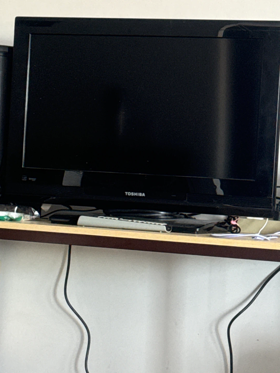 Toshiba Black TV