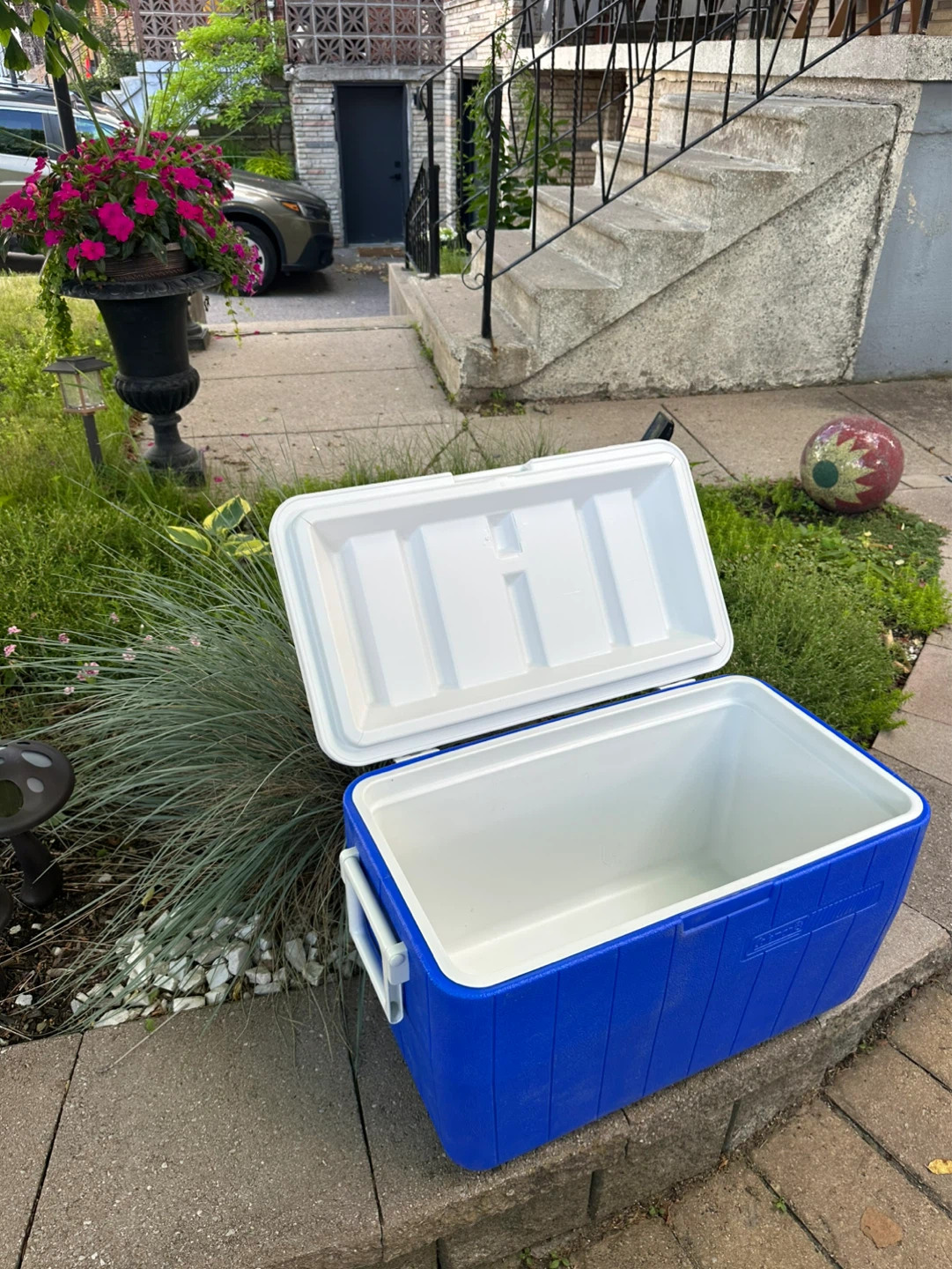 Coleman Blue Cooler - photo 2